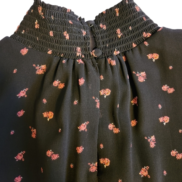 STATE Printed Short Sleeve Smocked Mini Dress - Picture 4 of 5